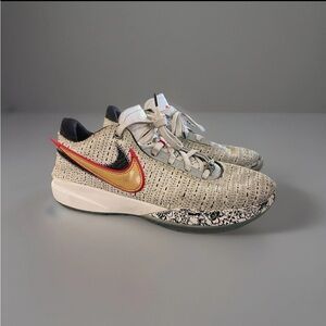 Nike Lebron James XX "THE DEBUT" White/Black/Gold/Red DJ5423-100 Size 10